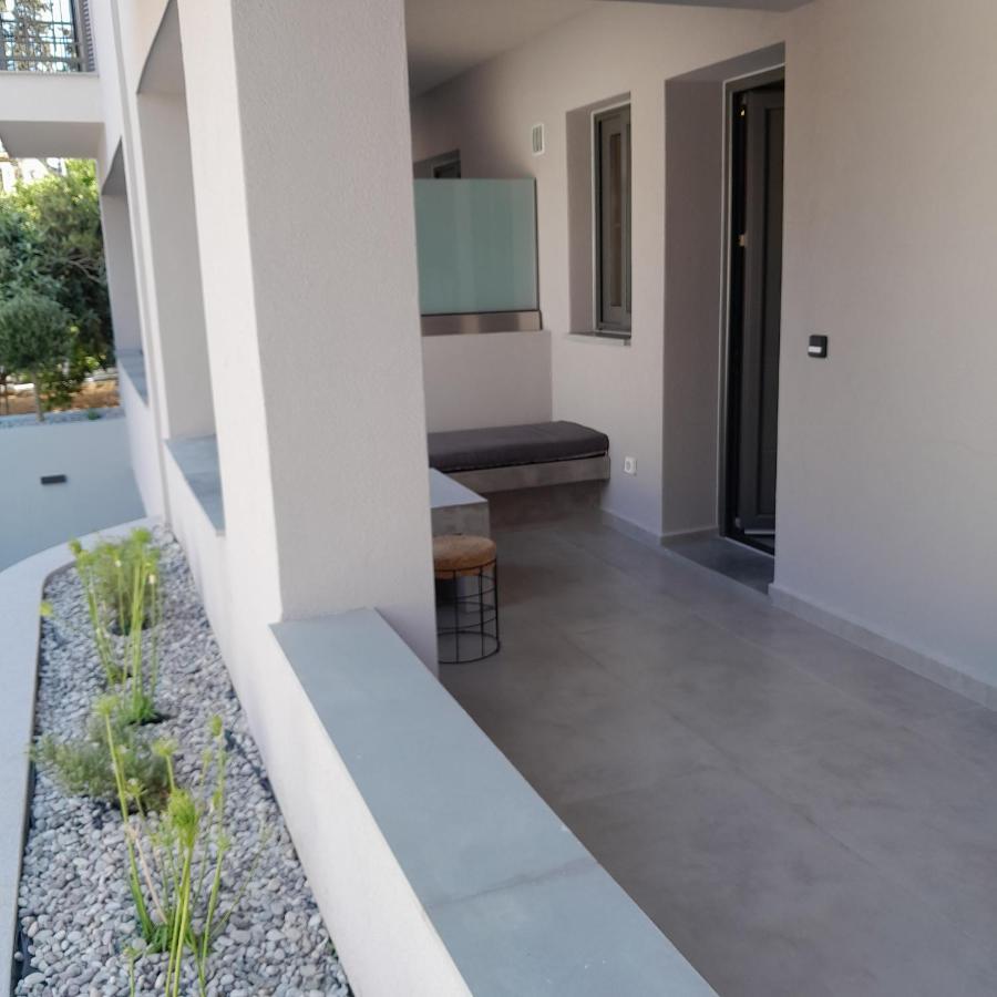 Brand New Flat Near De Bosset Bridge, Argostoliアパートメント エクステリア 写真